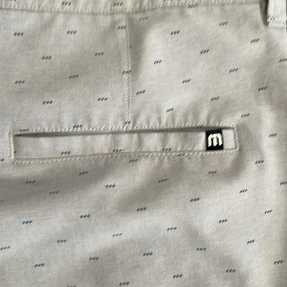 TRAVIS MATHEW - men’s shorts size 35 - Picture 5 of 6